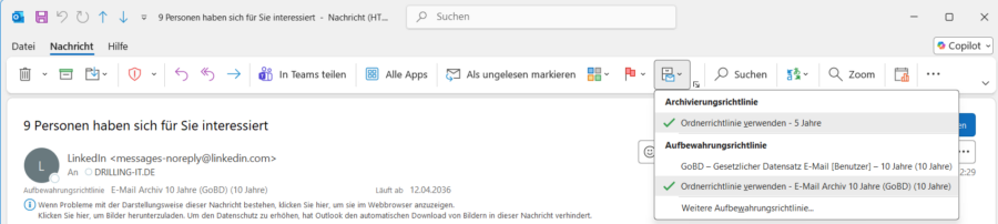 Das Anwenden einer Bezeichnung in Outlook.